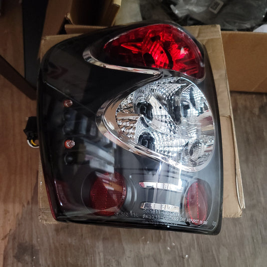 Spyder 5005625 - Jeep Grand Cherokee 99-04 Euro Style Tail Lights Black ALT-YD-JGC99-BK Speedzone Performance LLC
