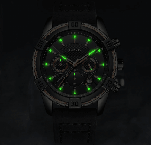 Men's Waterproof Watch With Chronometers Date Display Gold Detail Excellent Background Perfect Gift