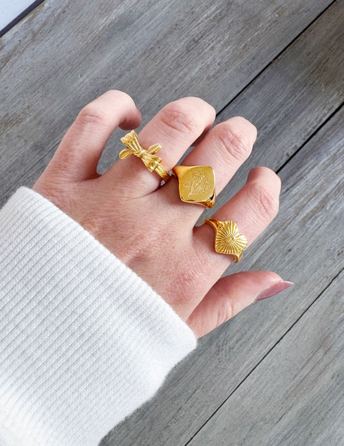 Floral Signet Ring