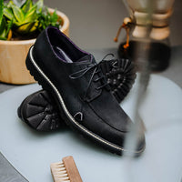 Zelli Italia 26-224-BLK CAMPO Sueded Goatskin Lace Up with Wax Finish, Black