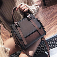 Vintage Leather Handbag Shoulder Bag | Luxury Handcrafted with Zipper Closure