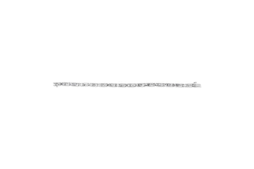 14K White Gold 2.0 Cttw Baguette and Princess-Cut Diamond Tennis Bracelet (H-I Color, SI1-SI2 Clarity) - 7"
