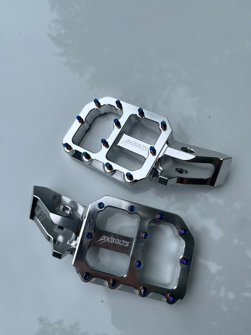 Surron Ultra Bee Titanium Footpegs