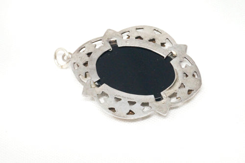 Antique Designer Uncas MFG Co Black Onyx Floral Sterling Silver Necklace Pendant