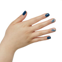 KISS imPRESS 'Let it Flow' Press-On Nails, Blue & White, Short Length, Square Shape, 33 Ct. EasyOptionXY LLC