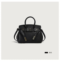 Retro Cowgirl Messenger Bag – Stylish and Chic Leather Handbag