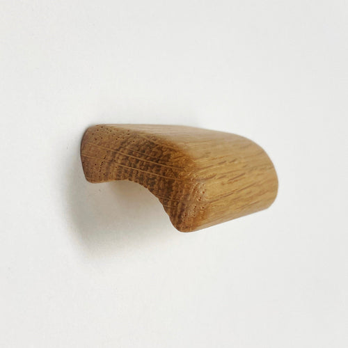 Lacquered Oak "Glove" Wood Drawer Handles Euro • Knobs
