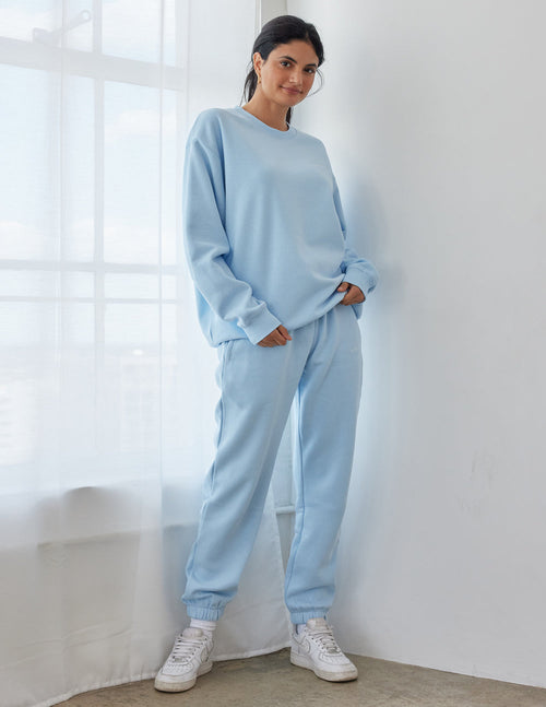 Basics Dream Blue Unisex Crewneck