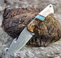 Premium Damascus Guthook Skinning Knife – Rosewood & Bone Handle – 10” Hunting Essential