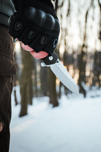 The Clip Point Folding Pocket Knife Giftset for Men and Women (Silver and Black)