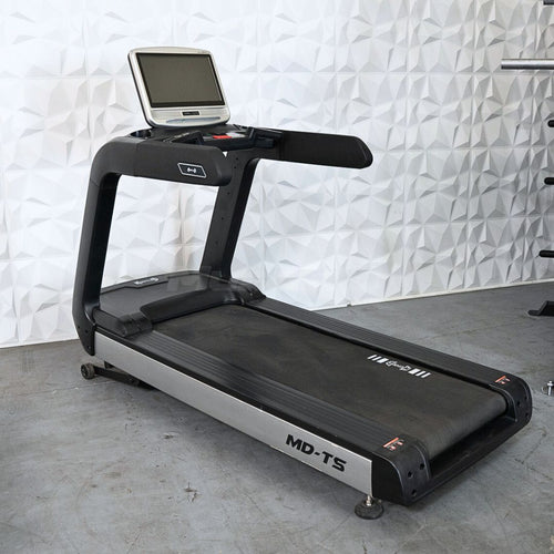 Touch Screen Commercial Treadmill - Muscle D Fitness - Deluxe Touch Screen Commercial Treadmill