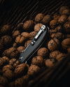 The Straight Back Folding Pocket Knife Giftset for Men and Women (Grey and Red)