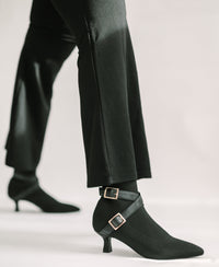 Alma Booties Black