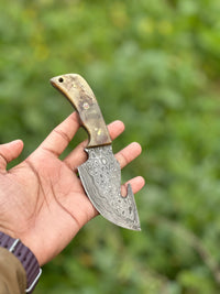 Custom Handmade Damascus Steel Guthook Skinning Knife with Sheep Horn Handle – 7.5” Hunting Gift with Leather Sheath