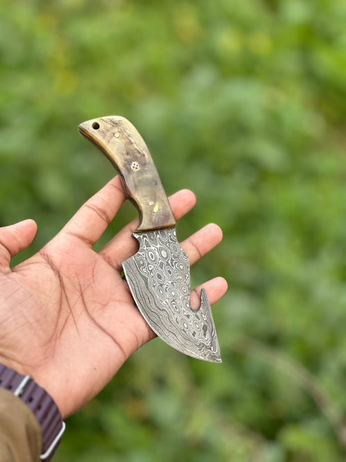 Custom Handmade Damascus Steel Guthook Skinning Knife with Sheep Horn Handle – 7.5” Hunting Gift with Leather Sheath