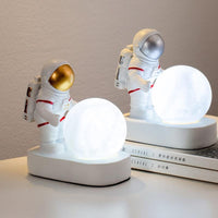 STEVVEX Astronaut Spaceman Moon Night Light Bedroom Bedside Desktop Creative Decoration Table Lamp Gift Light For Children Baby Kids