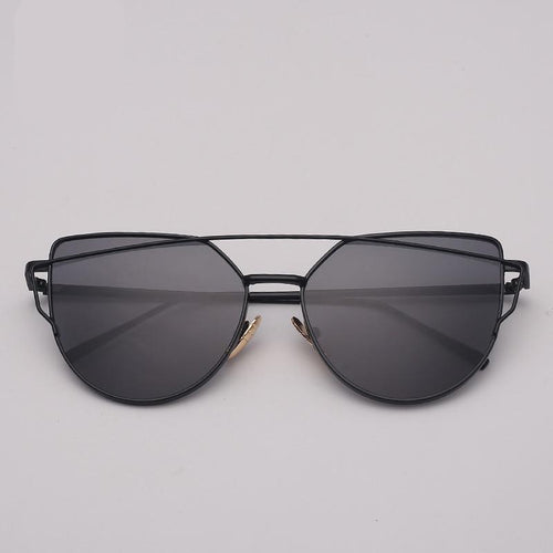 NEW  Stevvex Designer Cat eye Sunglasses For Women and Ladies in Vintage Metal Reflective Glasse Mirror Retro Oculos De Sol Gafas Style With UV 400 Protection