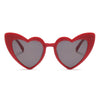 Elegant Retro  Love Heart Sunglasses Women Big Frame Personality Sunglasses Fashion Cute Retro Cat Eye Vintage Sunglasses  For Women and Girl