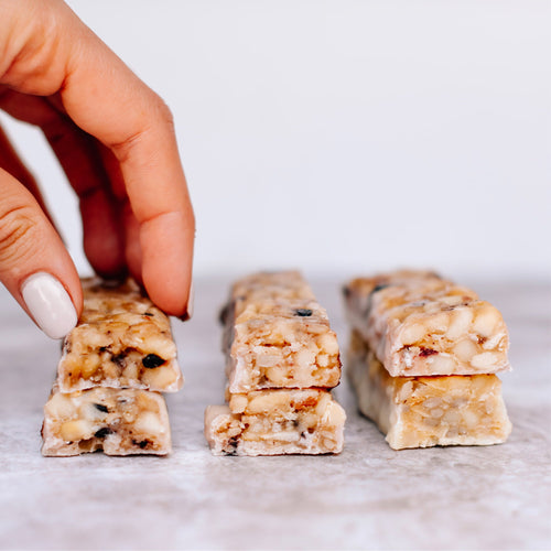 Blueberry White Chocolate Macadamia Nut Snack Bar (12 Bars)