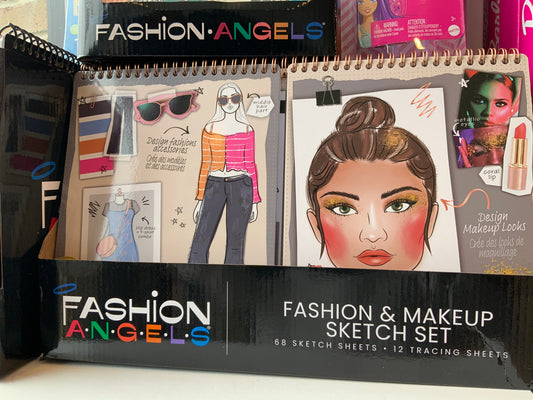 Fashion angels make and sketch set