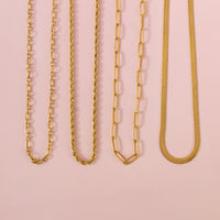 Viv Herringbone Chain Necklace
