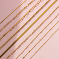 Viv Herringbone Chain Necklace