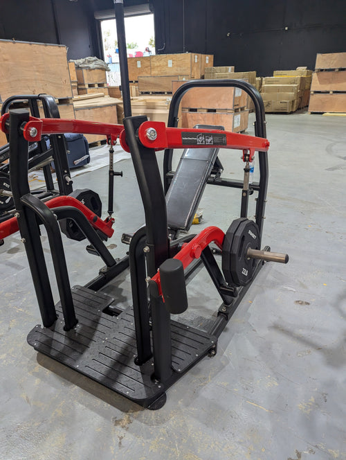 Muscle D Pro Strength Iso-Lateral Incline Press – Plate Loaded