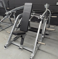 Pro Strength Shoulder Press - Muscle D Fitness - Commercial - Plate Loaded