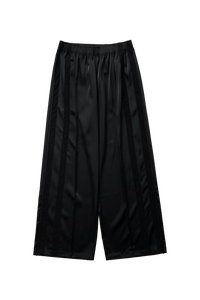 LEISEU TRACK PANTS IN BLACK