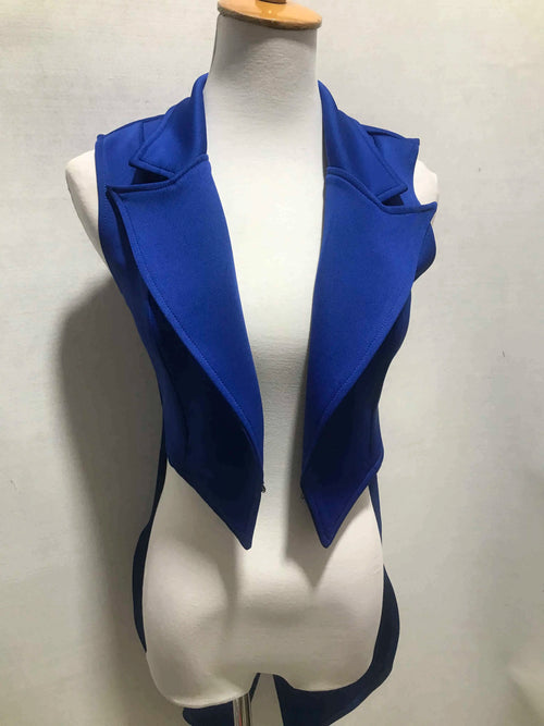 The Stardust Sapphire Showman – Sleeveless Cabaret Tailcoat