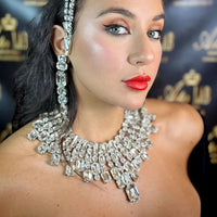 Exaggerated Geometric Rhinestone Necklace