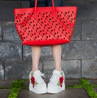 LOVE TOTE