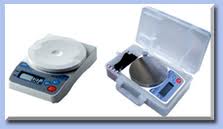 A&D Weighing HL-2000iVP Compact Scale with External Calibration and Carrying Case, 2000g x 1g