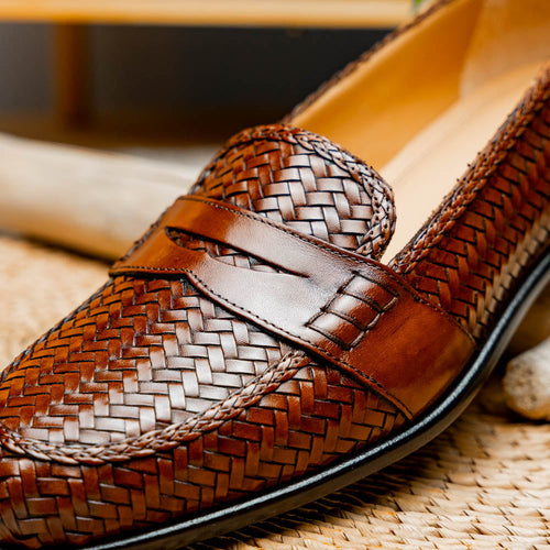 15-585-CGN NICOLA Italian Calfskin Basketweave, Cognac