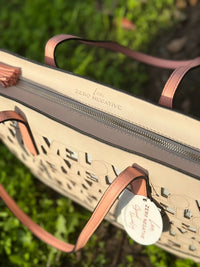LOVE TOTE